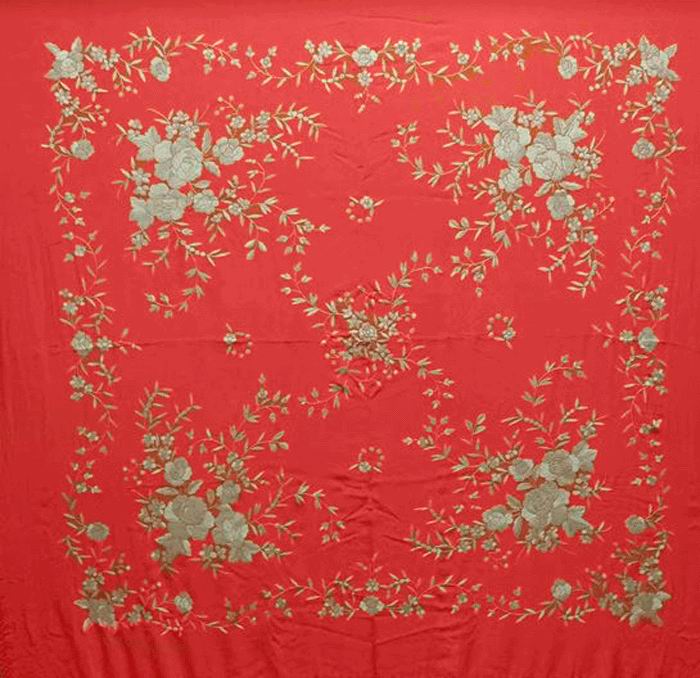 Handmade Embroidered Shawl. Natural Silk. Ref. 1011156CRMF